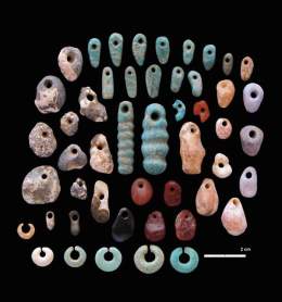 stone-beads-kenya